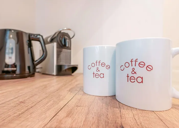 Attico Di Via D'azeglio 4*