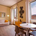 Bed & Breakfast Attico Di Via D'azeglio 4*