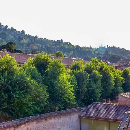 Attico Di Via D'azeglio Panzió 4*