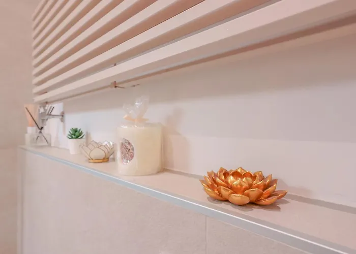 Attico Di Via D'azeglio 4* 볼로냐