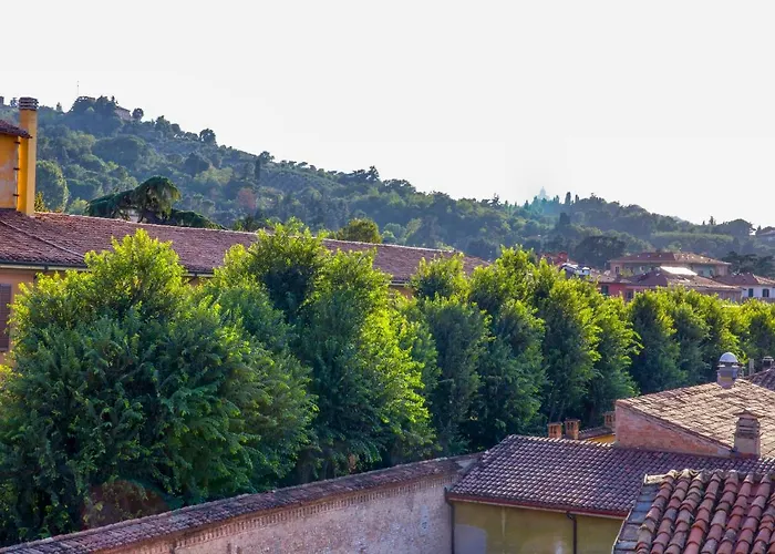 Attico Di Via D'azeglio לינה וארוחת בוקר 4*