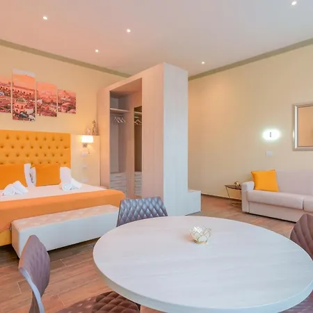 فندق مبيت وإفطار Attico Di Via D'azeglio 4*