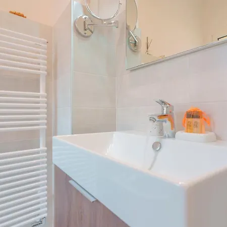 Attico Di Via D'azeglio 博洛尼亚